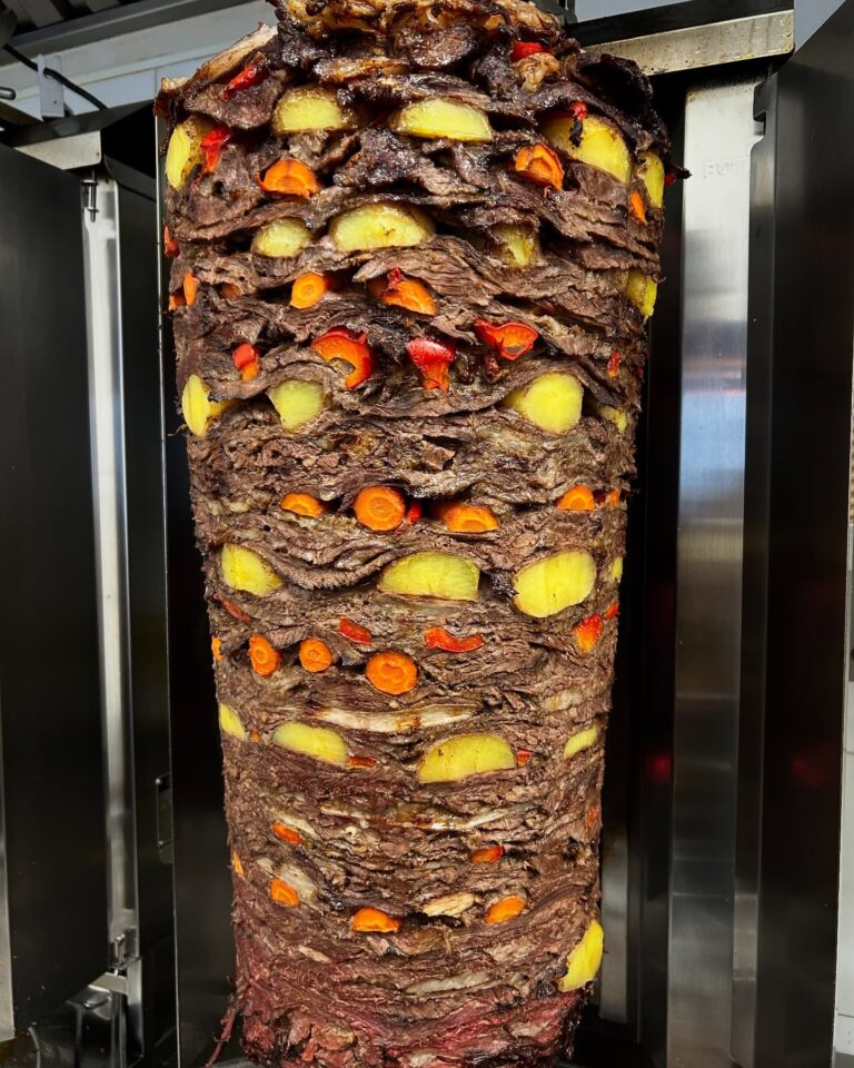 251c3525-4edf-4081-93b4-7068d25f79ff